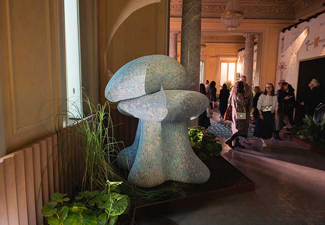 Among-us op Milan Design Week