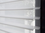 Silhouette® Shades offerte aanvraag voor groot raam