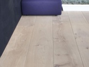 90 m2 PVC-vloer hout look, licht eiken met 4 V-groef (niet met grijs)