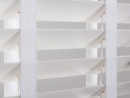 Houten jalouzie 70 x 192 hoog Wit met ladderband